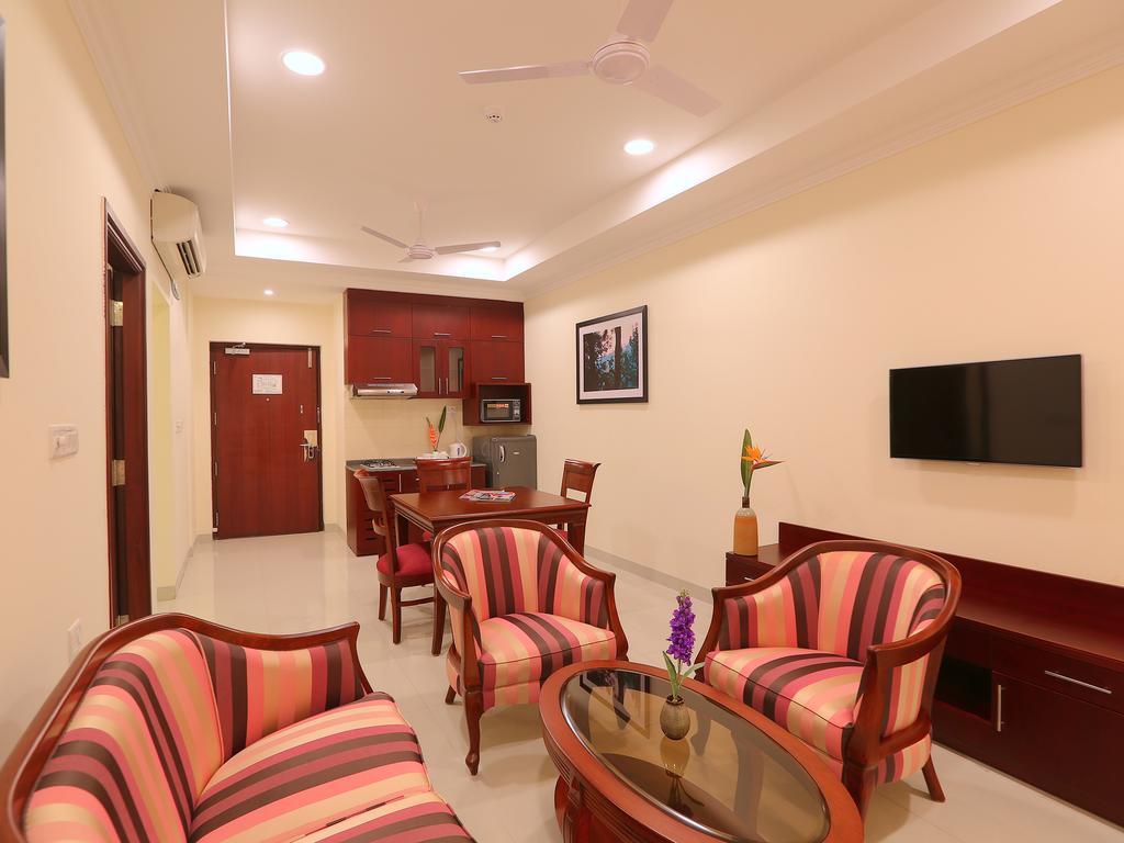 Lilac Hotel 3Rd Block Bangalore Bilik gambar